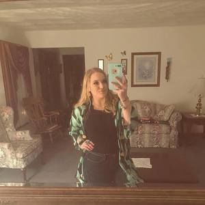 Meet your Posher, Ivy